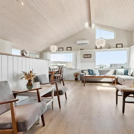 4 Bedroom Gorgeous In * Ebeltoft